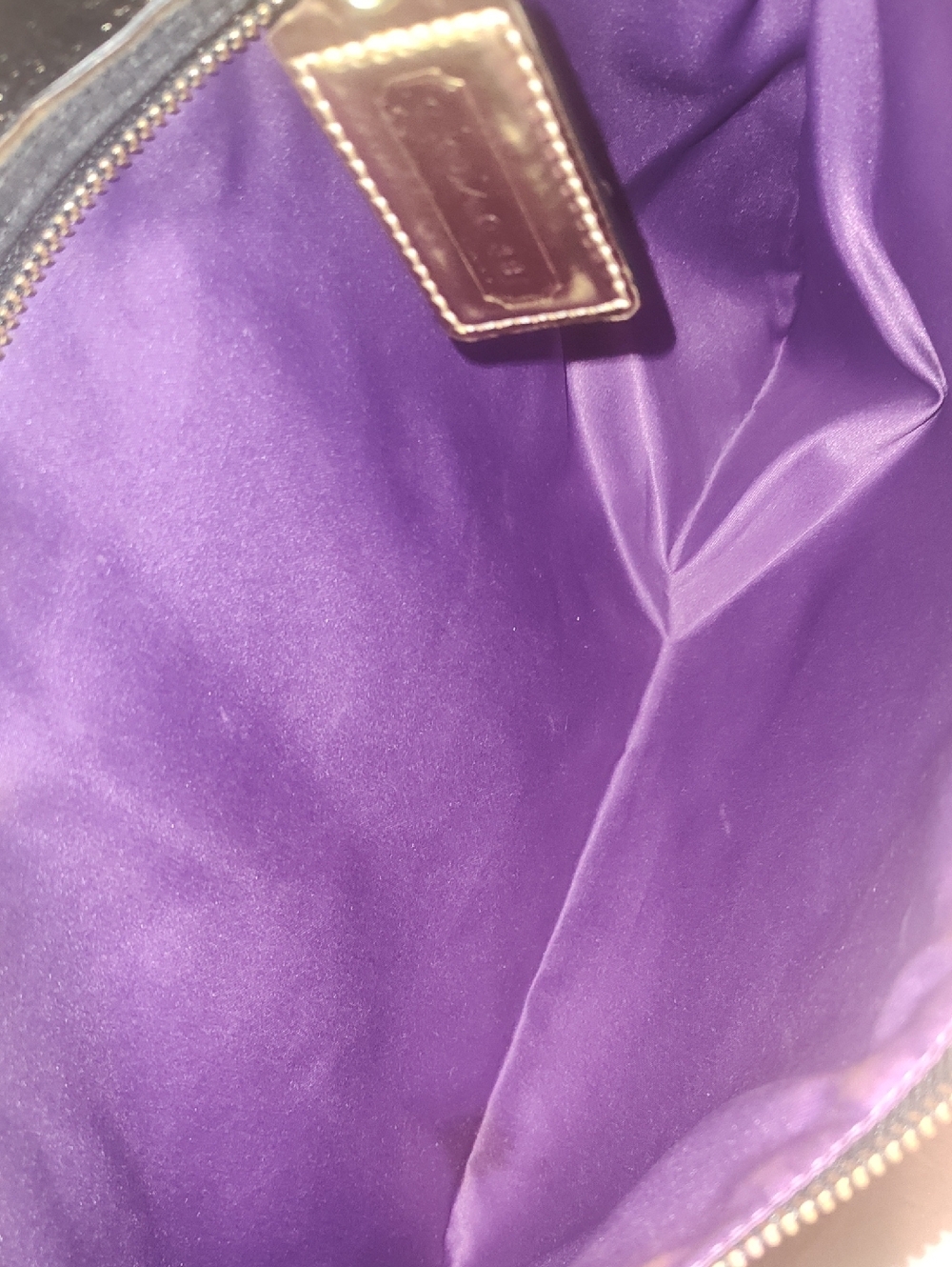 Coach Poppy 2010 Vintage Story Patch Glam Tote Retail $228 (Discountiued) - Picture 7 of 14